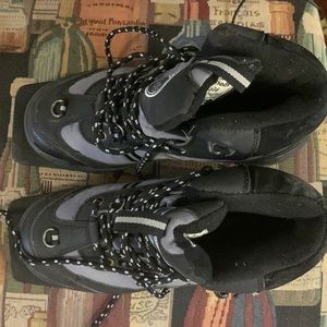 Almost new whitewoods x-country nordic 3 prong ski boots size 36.